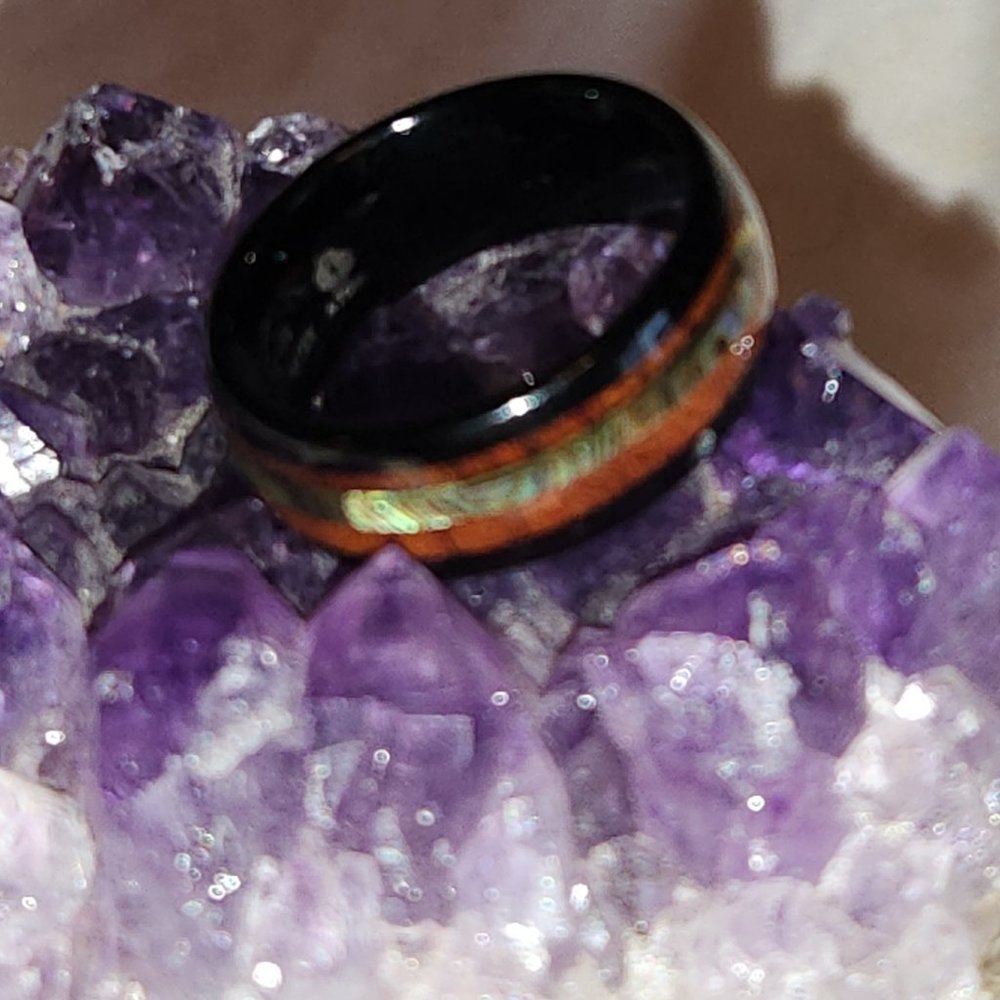 Unisex Swiss Tungsten Albalone Shell and Koa Wood Ring. Size 8